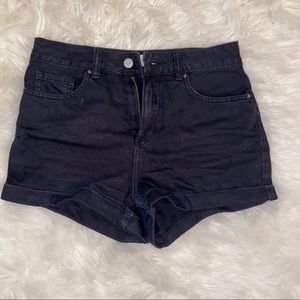 Black PacSun mom shorts